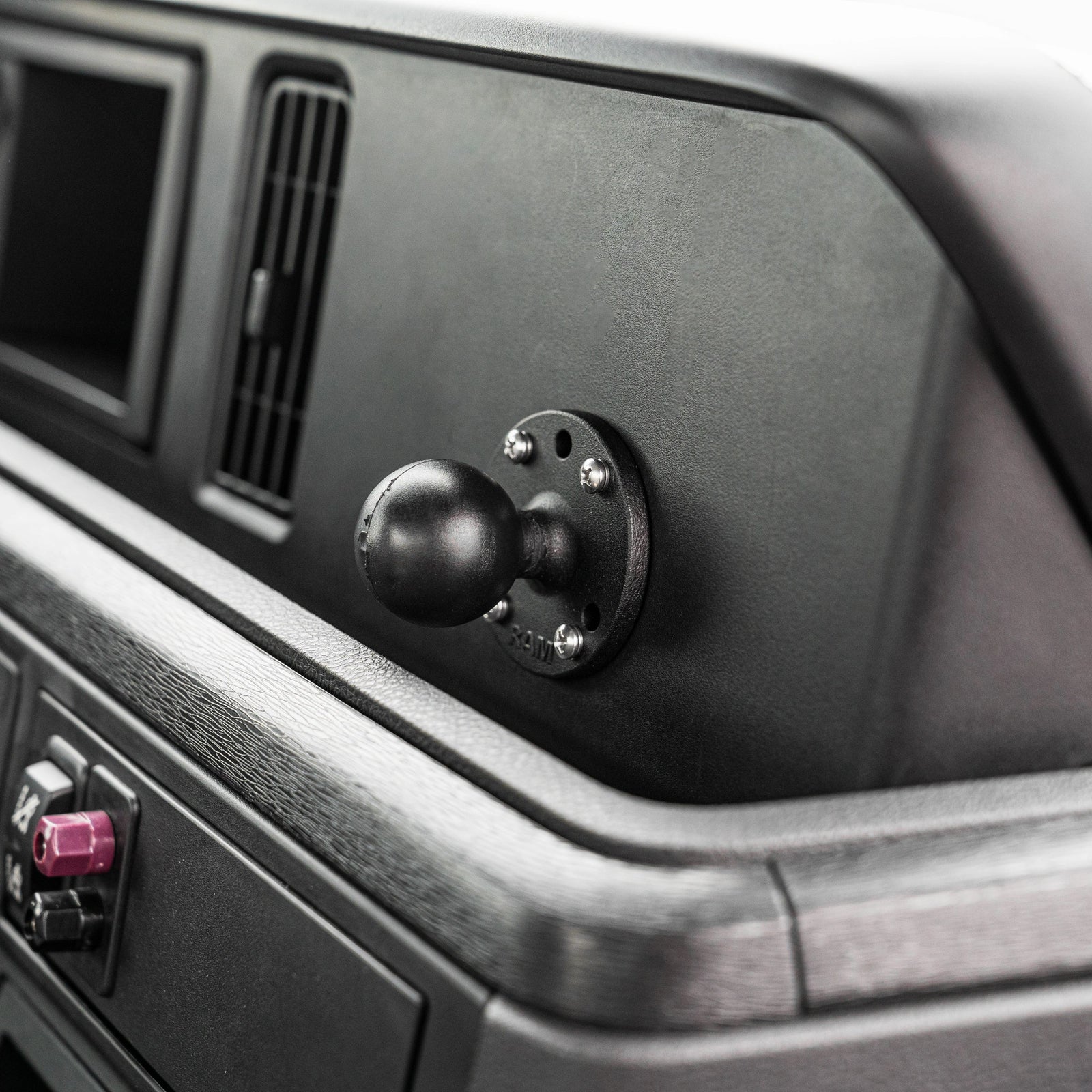 RAM Dashboard Ball Base with Backing Plate C Size (RAM-202-225-2U) - view 3