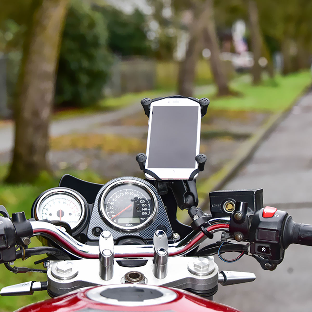 RAM Short Handlebar U-Bolt w UN10 X-Grip (RAM-B-149Z-A-UN10U)