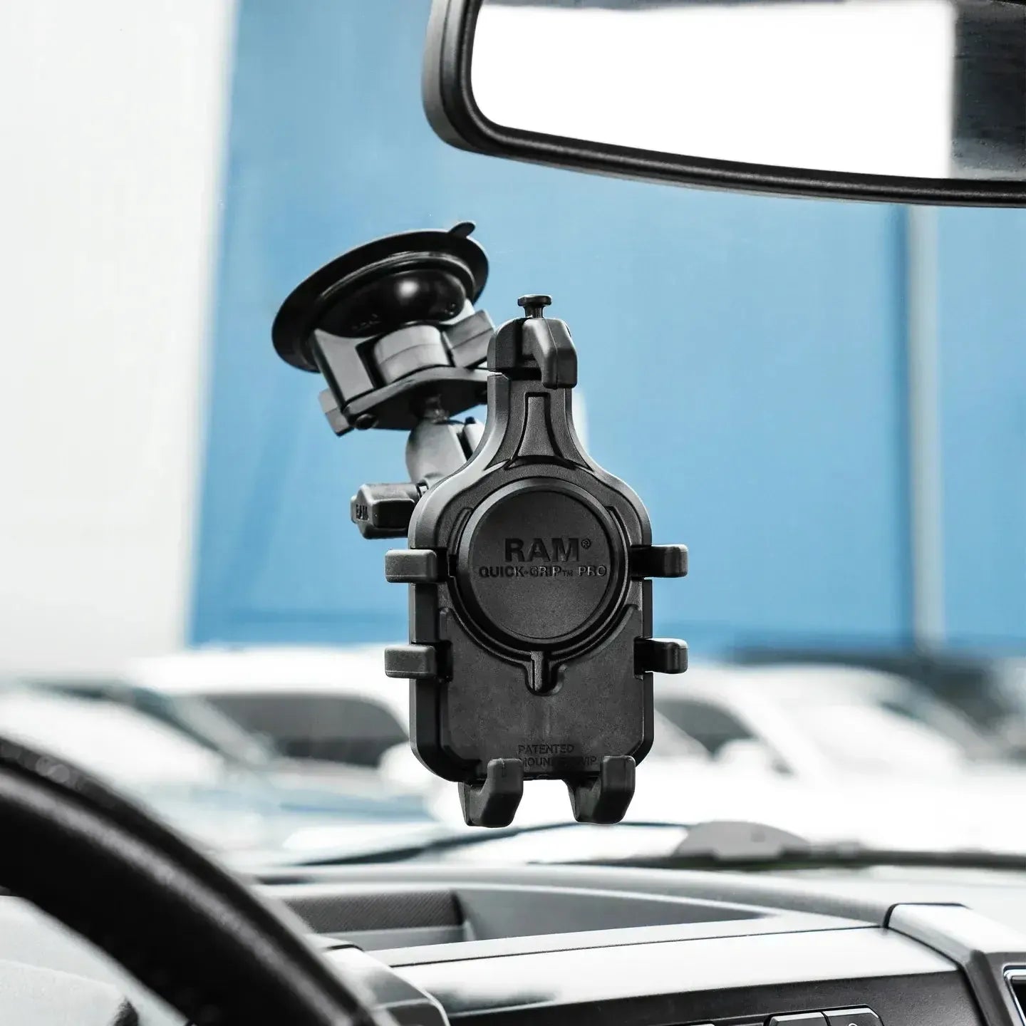 RAM Quick-Grip Pro Phone Mount w Twist-Lock Suction Cup (RAM-B-166-PD5U)