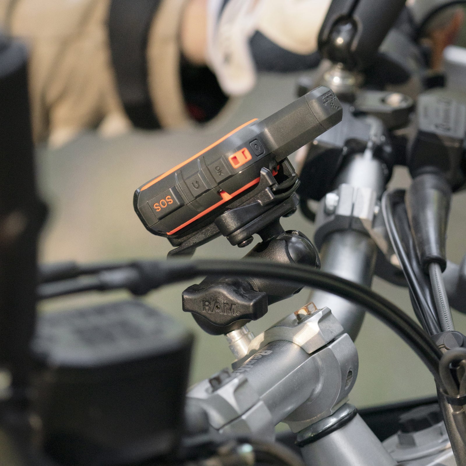 RAM Short Double Socket Clamp Arm B Size (RAM-B-201U-A)