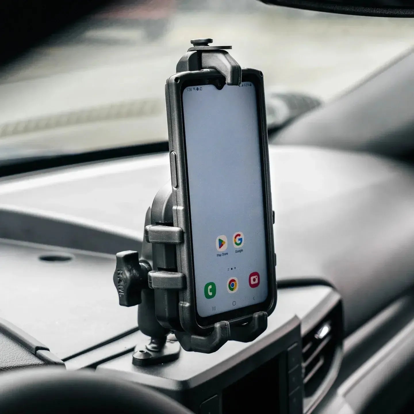 RAM Quick-Grip Pro Phone Holder (RAM-HOL-PD5U)