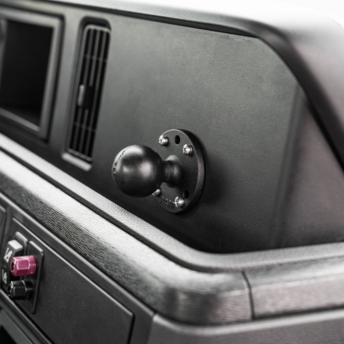 RAM Dashboard Ball Base with Backing Plate C Size (RAM-202-225-2U) - view 3